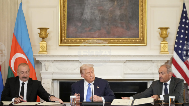 Иран приветства споразумението между Армения и Азербайджан, но предупреди срещу каквато и да било „чужда намеса“