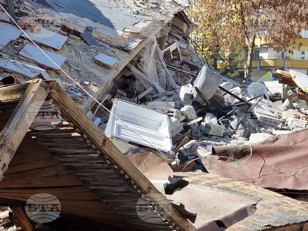 Турското правителство обеща да накаже опортюнистите, възползващи се от земетресенията