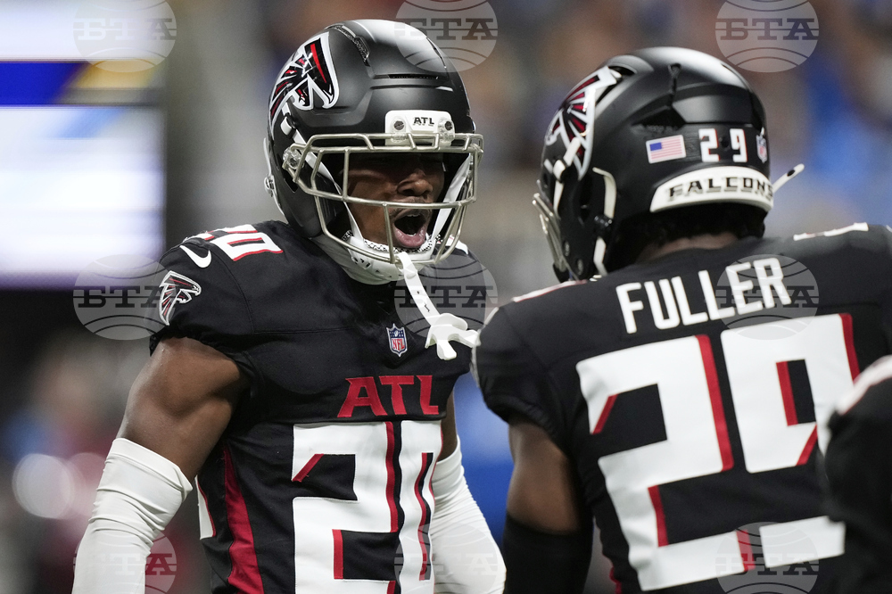 Lions Falcons Football