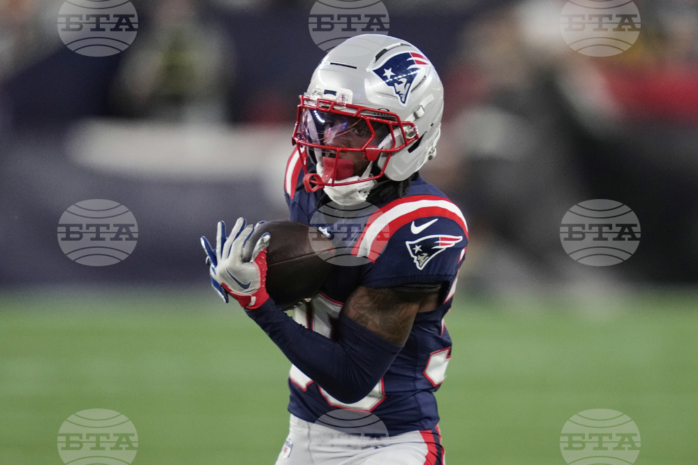 Commanders Patriots Football