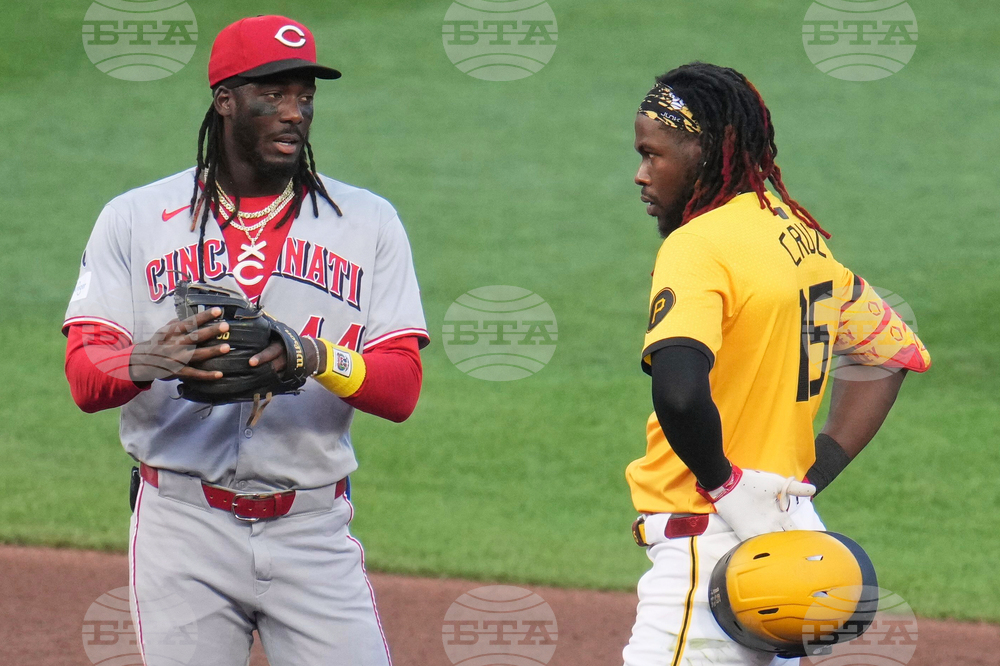 Reds Pirates Baseball