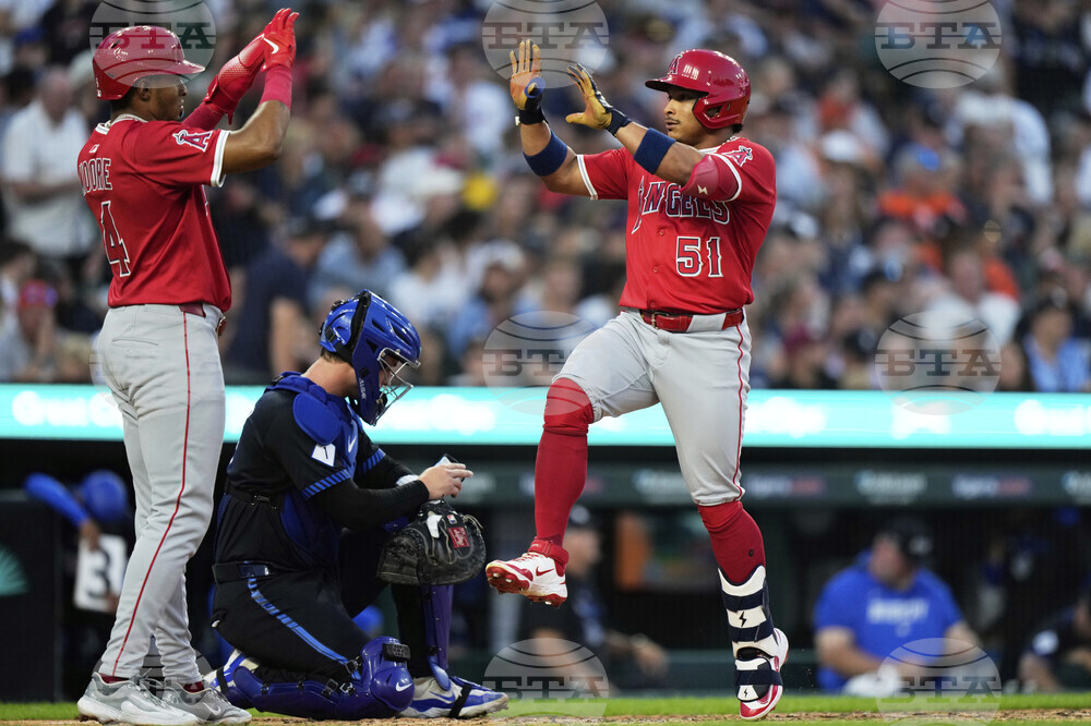 Angels Tigers Baseball
