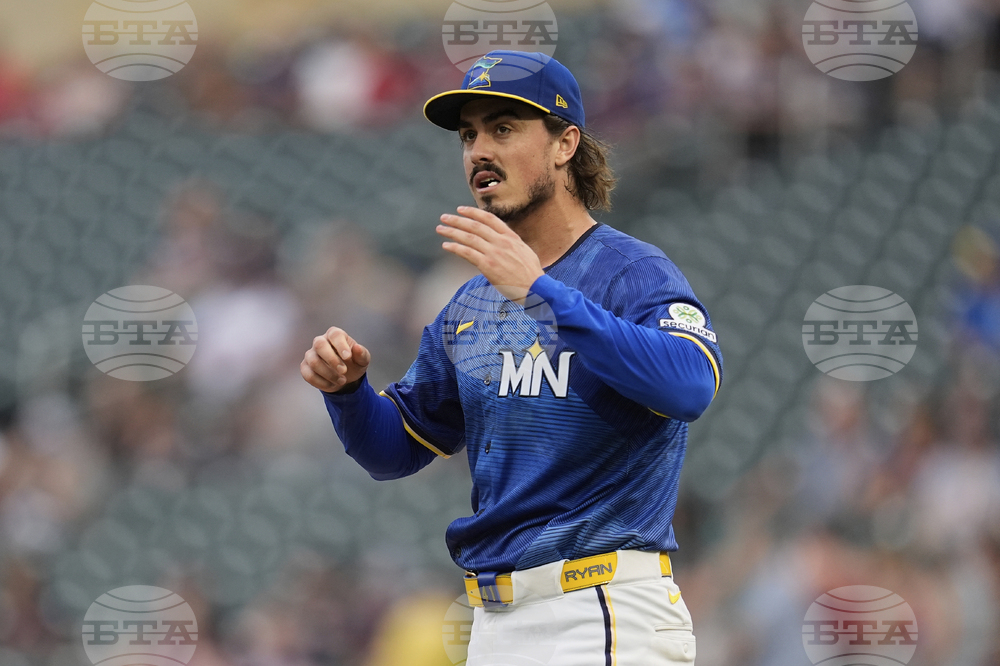 Royals Twins Baseball