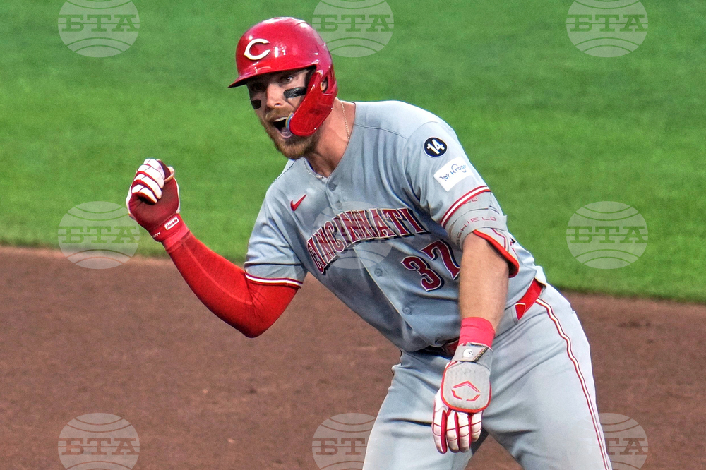 Reds Pirates Baseball
