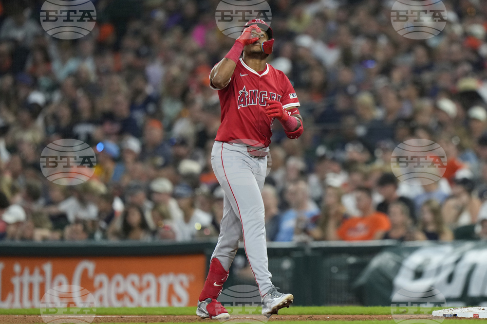 Angels Tigers Baseball