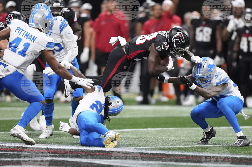 Lions Falcons Football