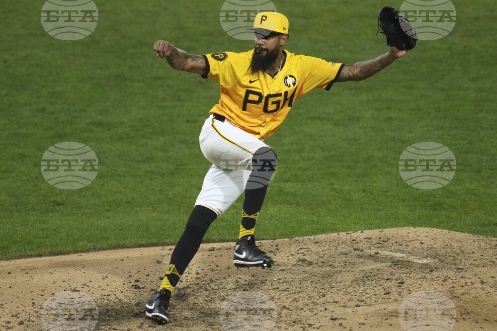 Reds Pirates Baseball