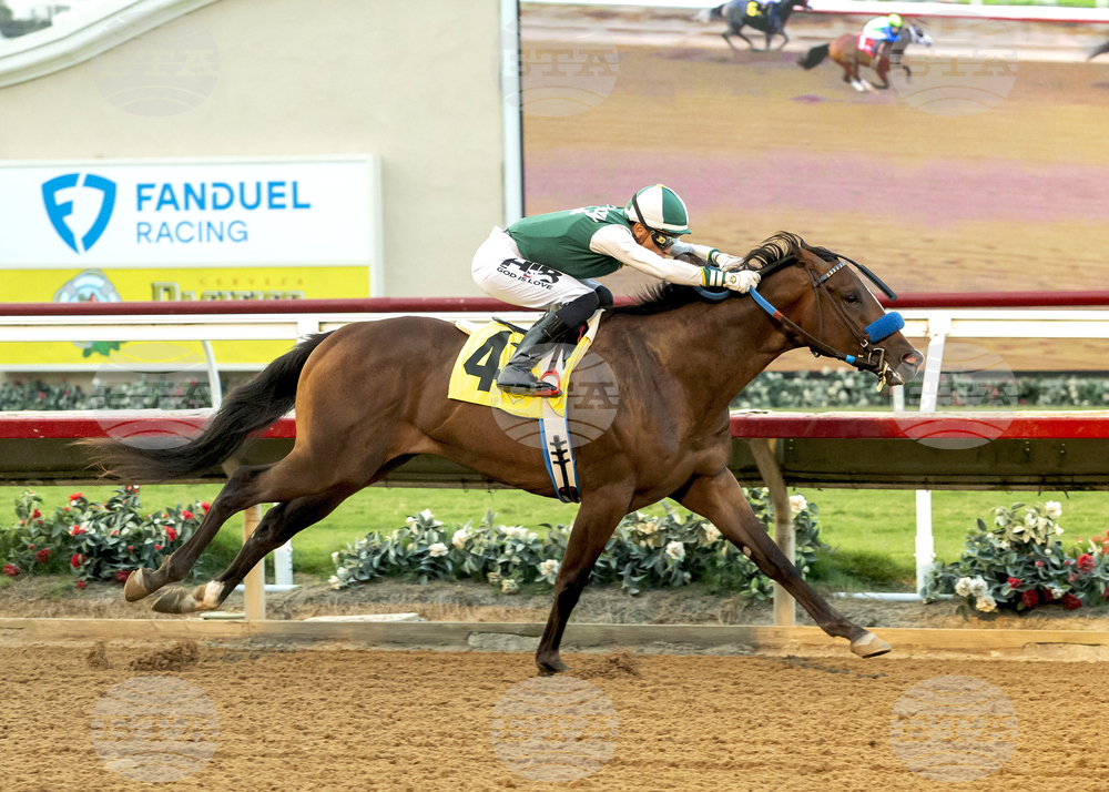 Del Mar Horse Racing