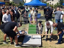 Село Кирково - църква - първа копка