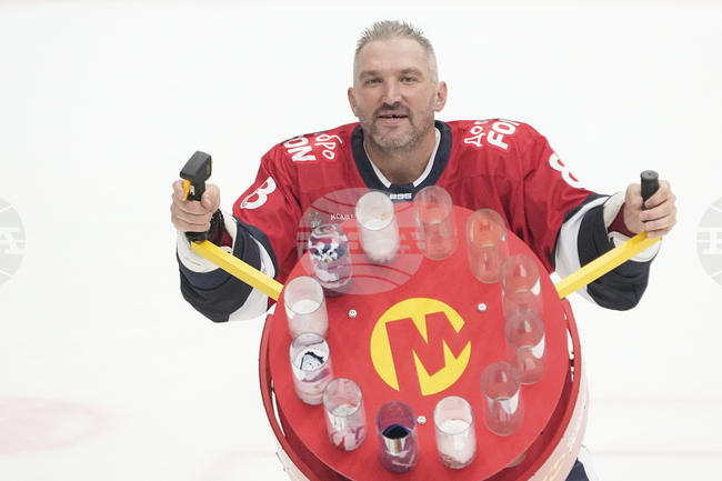 Овечкин проведе тренировка преди да отлети за САЩ