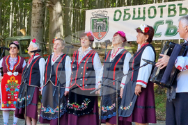 Местност Хайдушка поляна - общотвърдишки събор
