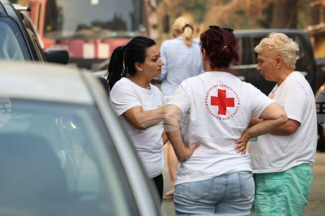 Пожарът в Сунгурларско се е насочил към селата Балабанчево и Бероново, съобщиха от Общината 