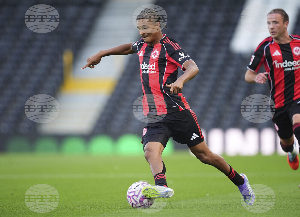 Britain Soccer Fulham Frankfurt