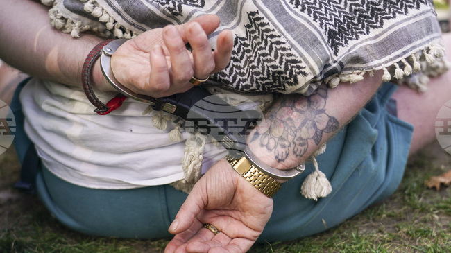 Полицията задържа врачка в Сидни по подозрение в измама за 70 милиона австралийски долара