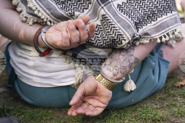 Полицията задържа врачка в Сидни по подозрение в измама за 70 милиона австралийски долара