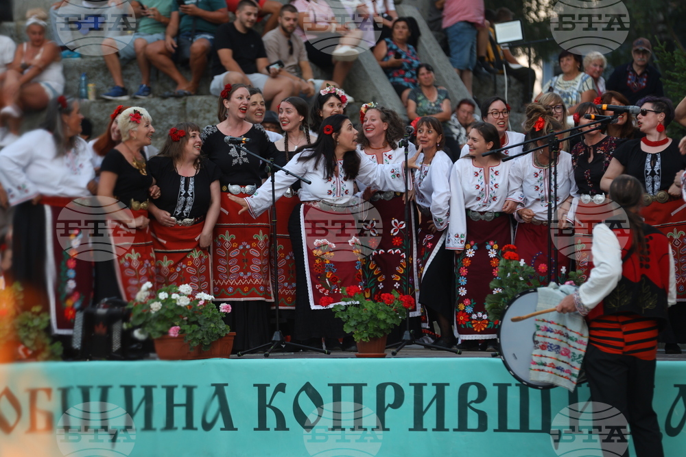 Копривщица - Национален събор на народното творчество - чуждестранни хорове