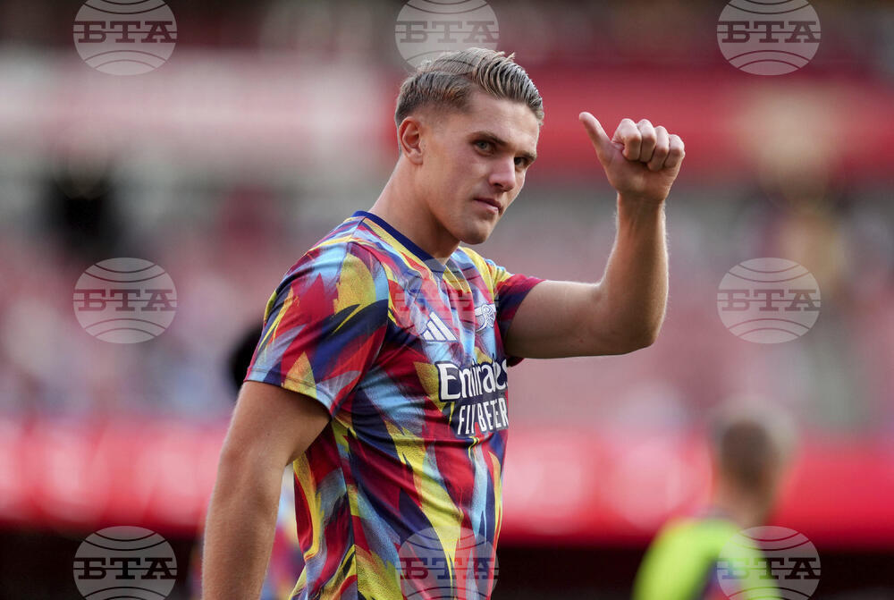 Britain Soccer Emirates Cup