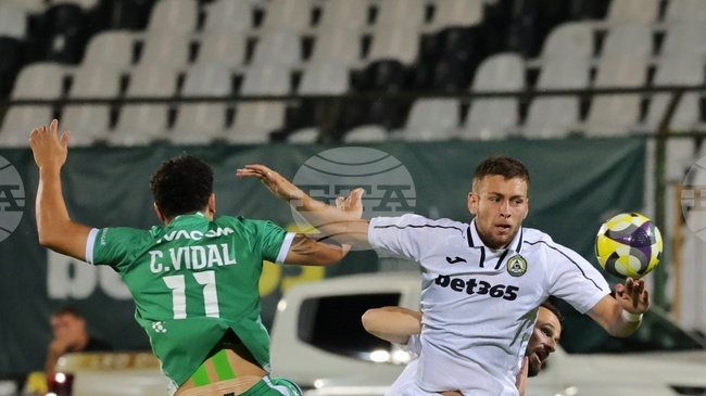 Лудогорец и Славия завършиха наравно в Разград