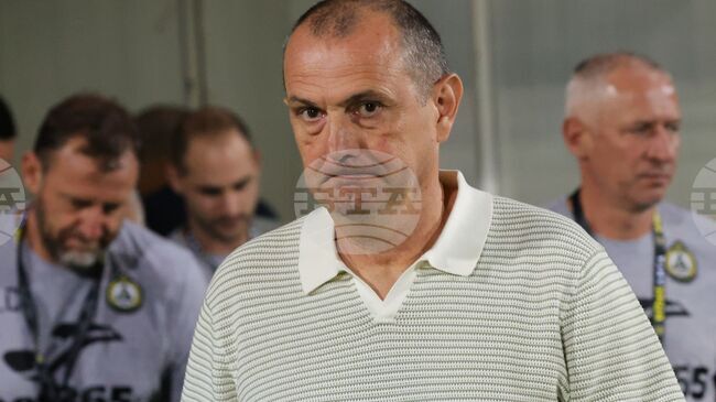 Само с резултати можем да излезем от тази ситуация, заяви треньорът на Славия Златомир Загорчич