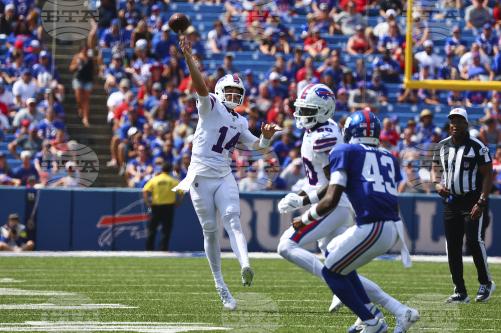 Giants Bills Football