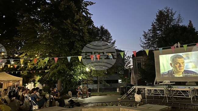 Книгата „Въпросът за развода. За деца и родители“ и документалният филм "Васко и цигулката" представиха във втория ден на фестивала „Реката“ в Свищов