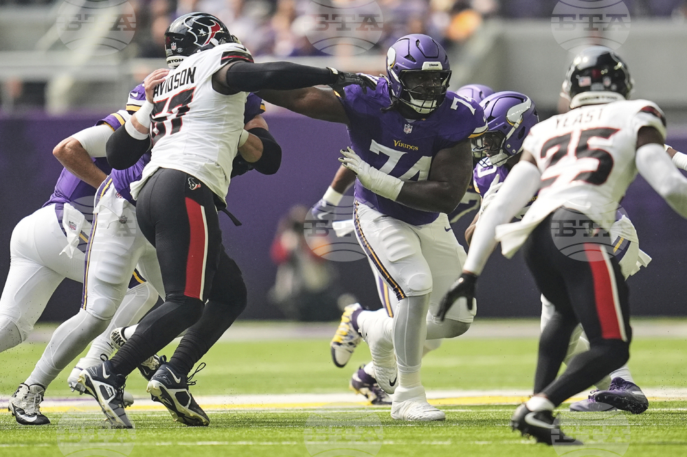 Texans Vikings Football