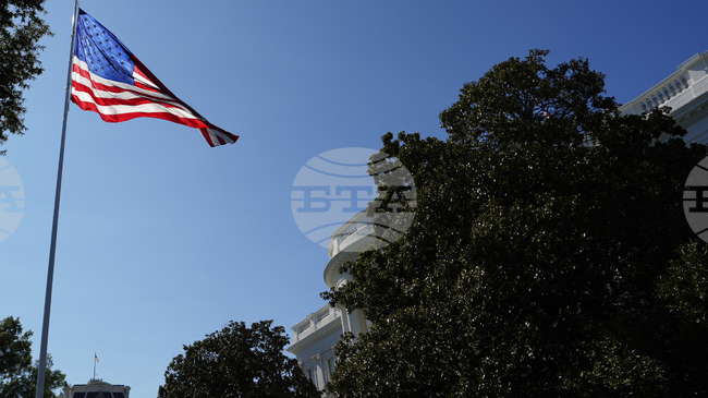 Тръмп е готов да се срещне с Путин и Зеленски в Аляска, но се планира двустранна среща, заяви Белият дом