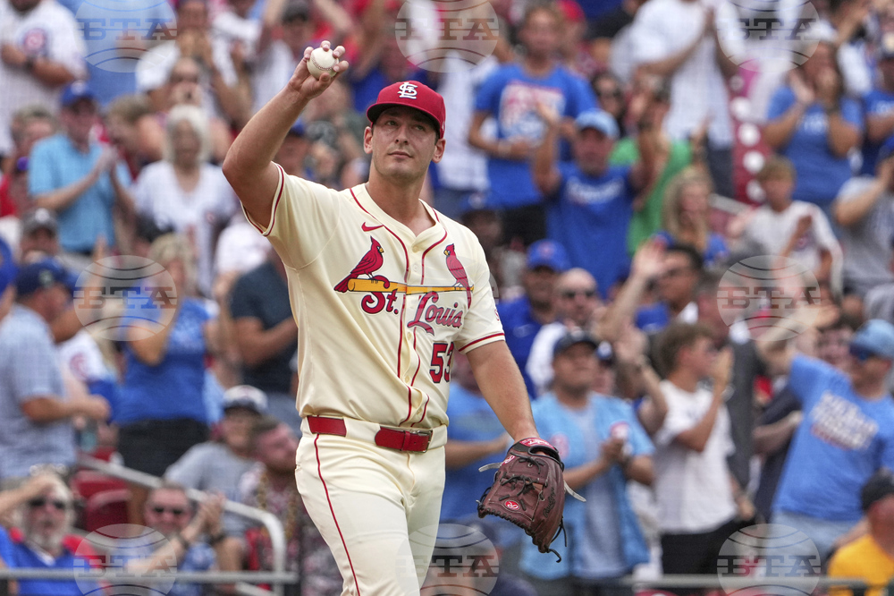Cubs Cardinals Baseball