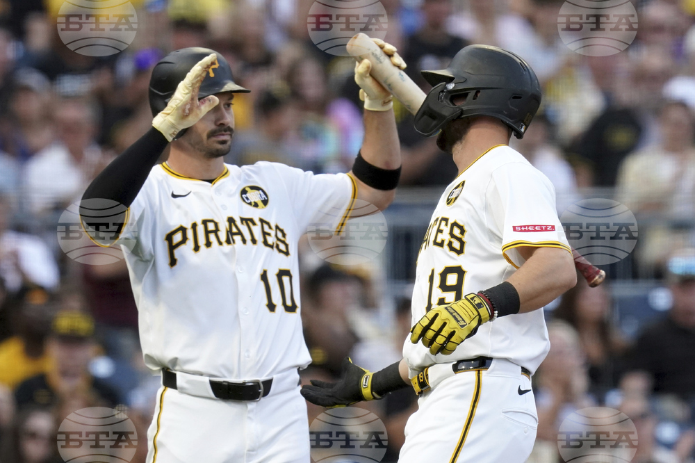 Reds Pirates Baseball
