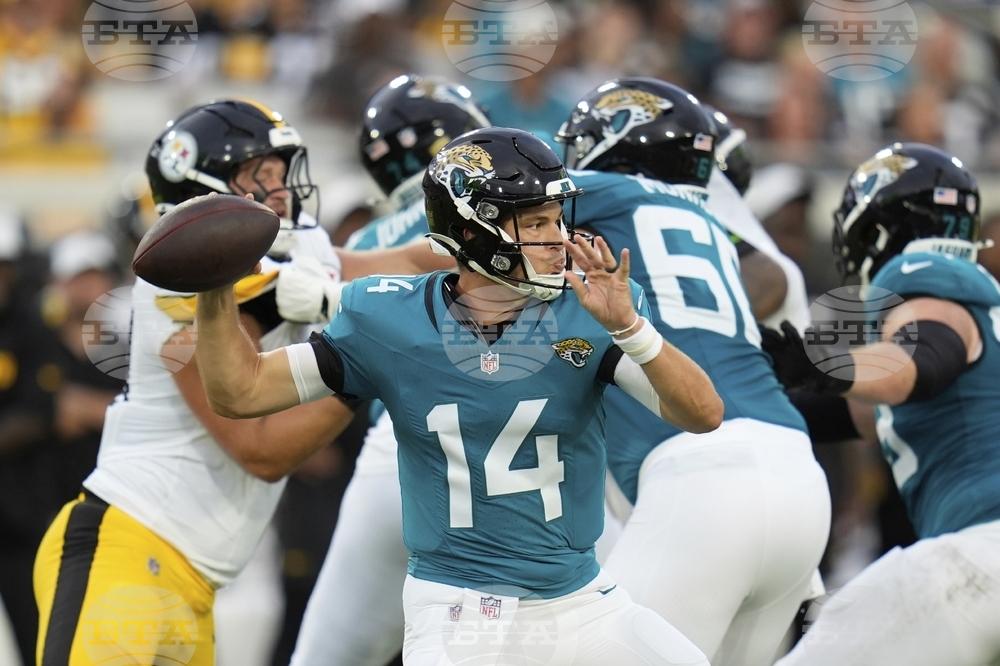Steelers Jaguars Football