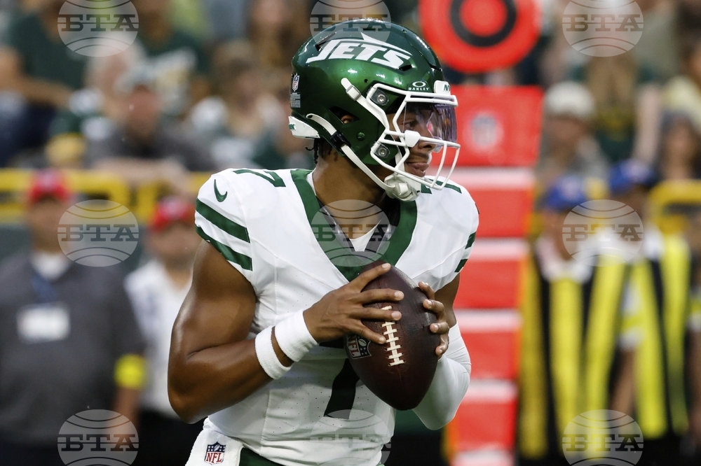 Jets Packers Football