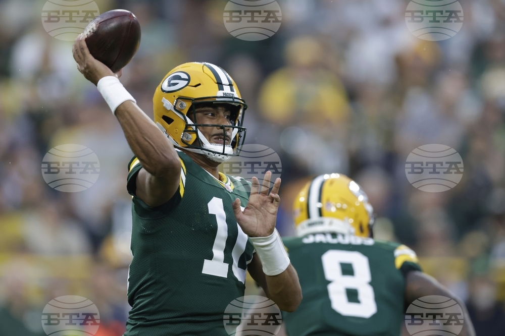 Jets Packers Football