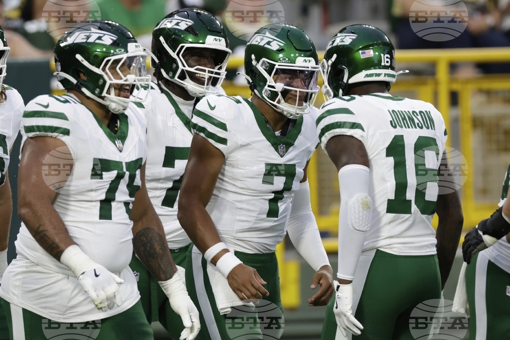 Jets Packers Football
