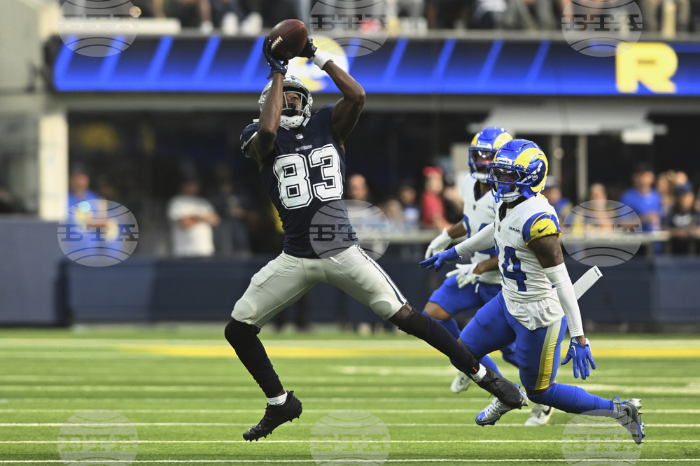 Cowboys Rams Football
