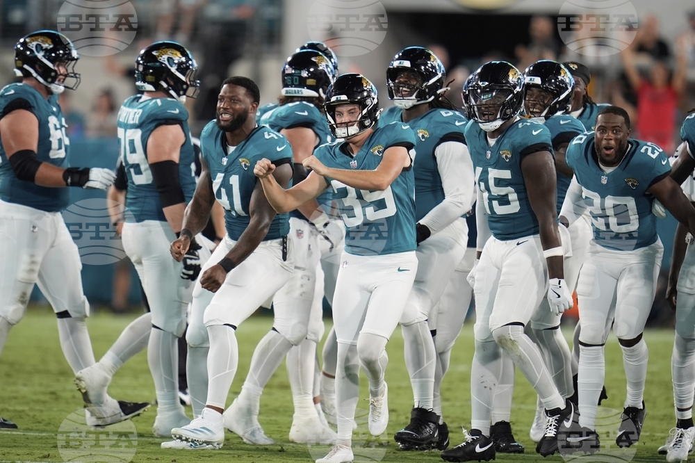 APTOPIX Steelers Jaguars Football