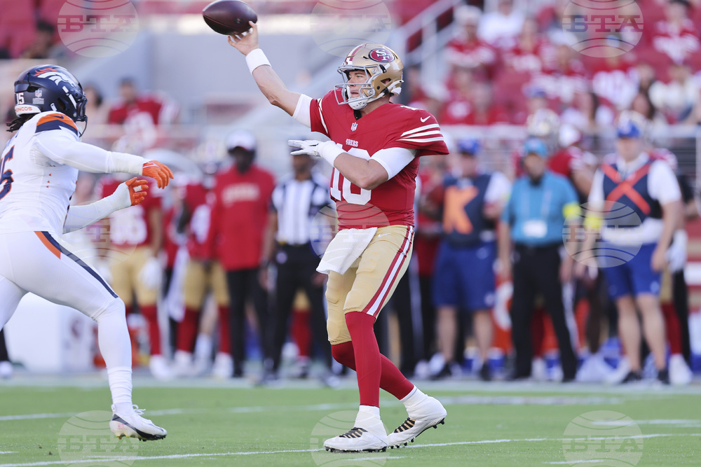 Broncos 49ers Football