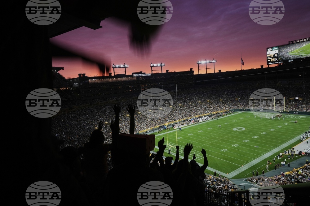 Jets Packers Football