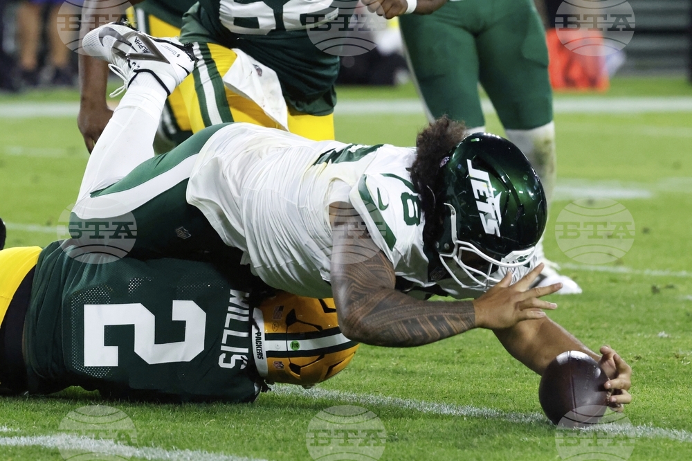 Jets Packers Football