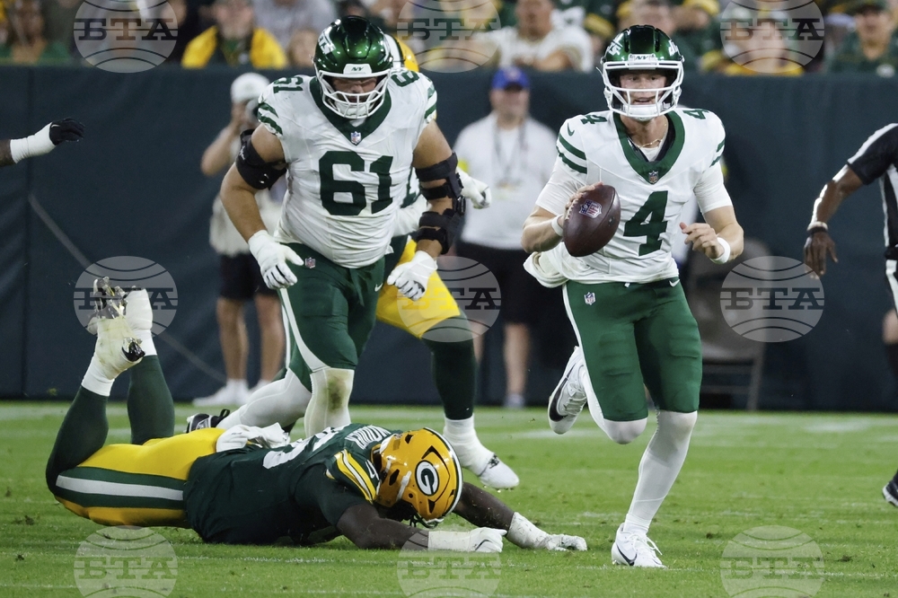 Jets Packers Football