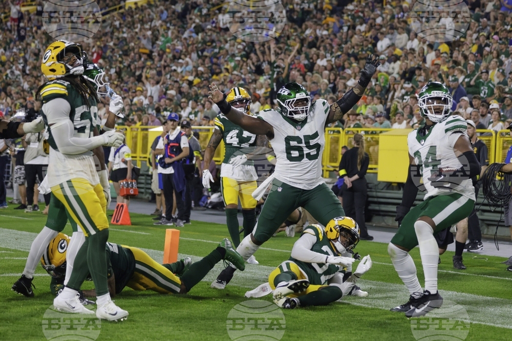 Jets Packers Football
