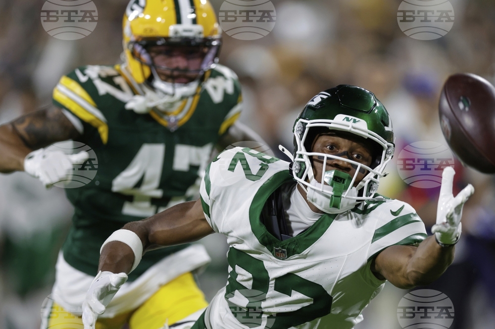 Jets Packers Football