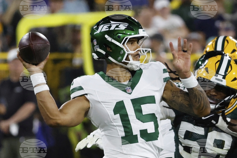 Jets Packers Football