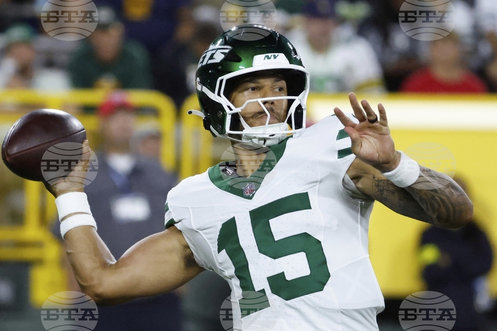 Jets Packers Football