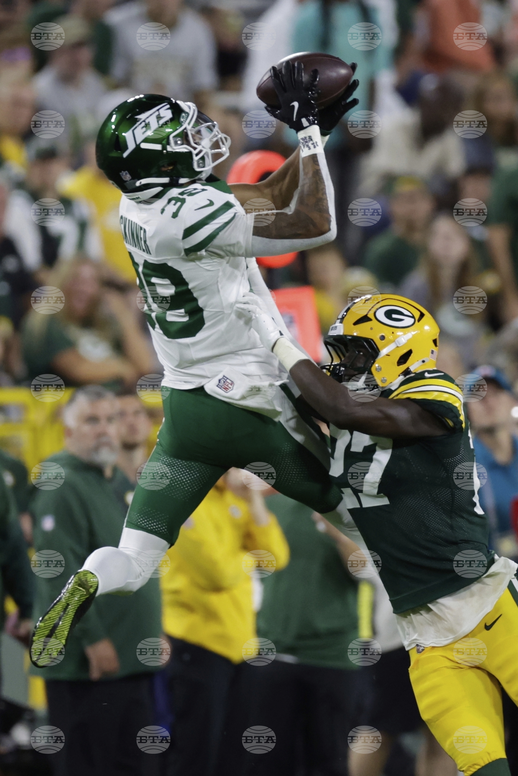 Jets Packers Football