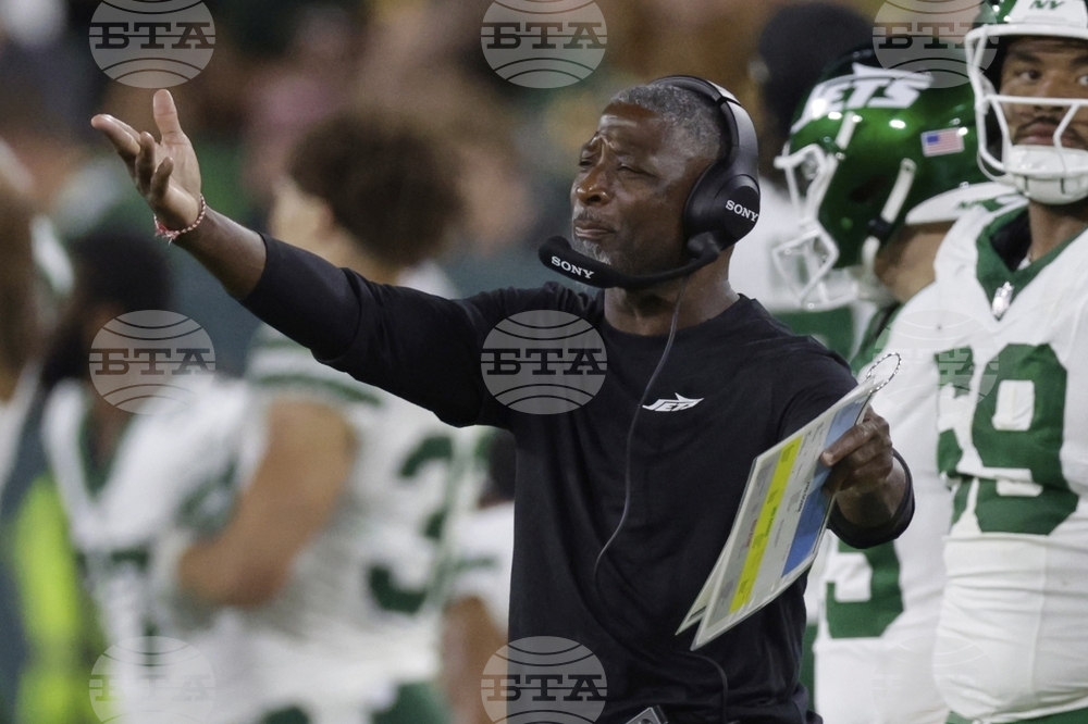 Jets Packers Football