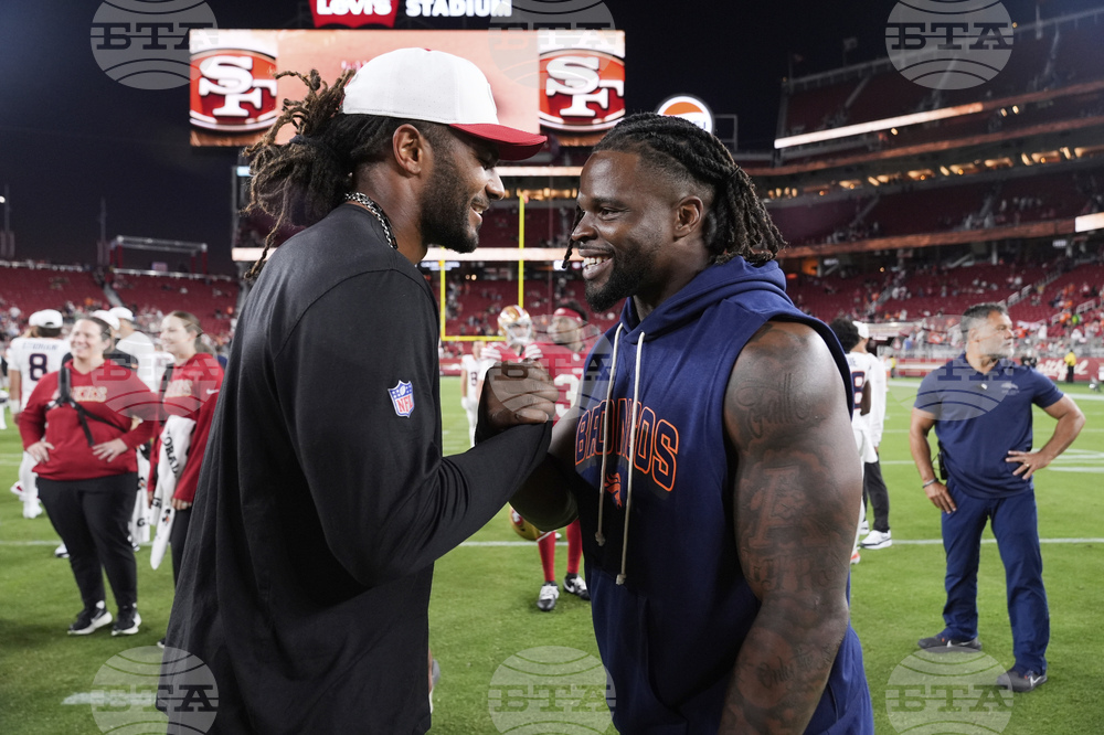 Broncos 49ers Football