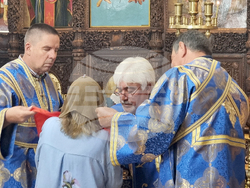 Ямбол - храм „Св. Вмчк. Георги Победоносец“ - литургия