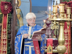 Ямбол - храм „Св. Вмчк. Георги Победоносец“ - литургия