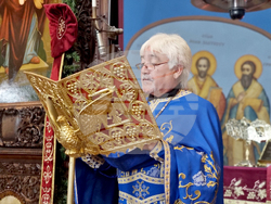 Ямбол - храм „Св. Вмчк. Георги Победоносец“ - литургия