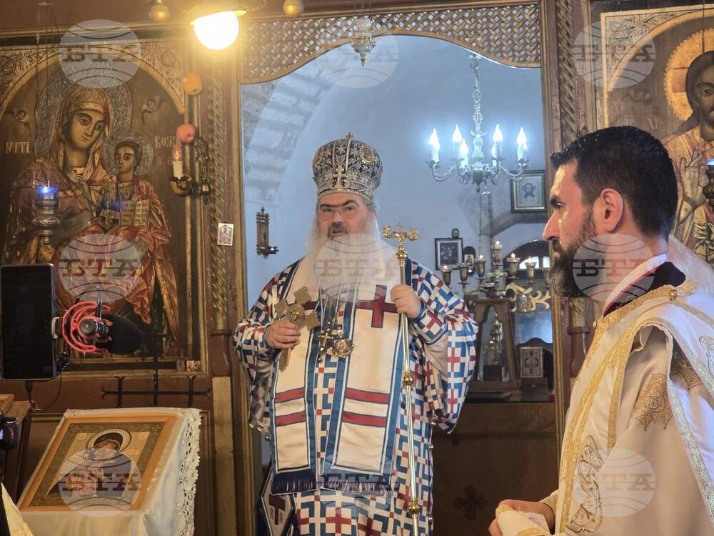 Там, където присъства Бог, има тих мир и ред, каза Варненският и Великопреславски митрополит Йоан в Каварна